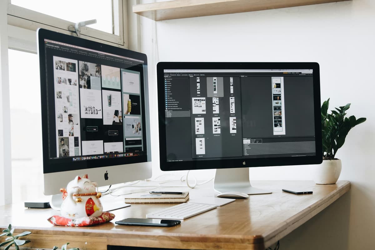 Custom responsive website design services in Canada